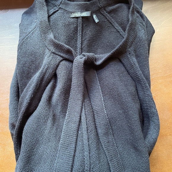 Tunic length black sweater with tie - Picture 2 of 2